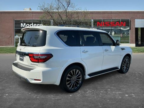 Certified 2023 Nissan Armada Platinum w/ Captain's Chairs Package RWD image 4