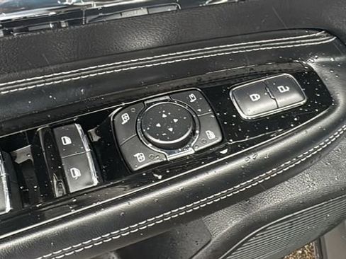 Used 2020 Lincoln Corsair FWD w/ Equipment Group 101A image 9