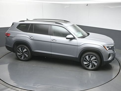New 2026 Volkswagen Atlas SE FWD image 49