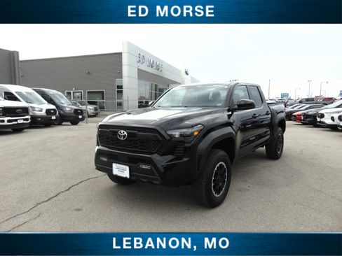 Used 2024 Toyota Tacoma TRD Off-Road image 1