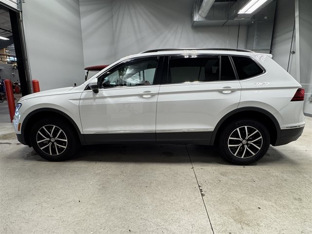 Used 2021 Volkswagen Tiguan SEL FWD image 5