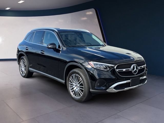 Used 2023 Mercedes-Benz GLC 300 4MATIC image 7