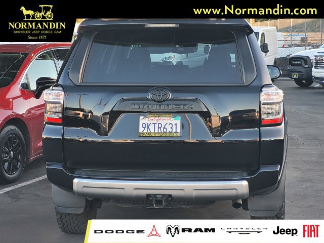 Used 2024 Toyota 4Runner TRD Off-Road Premium AWD/4WD image 4