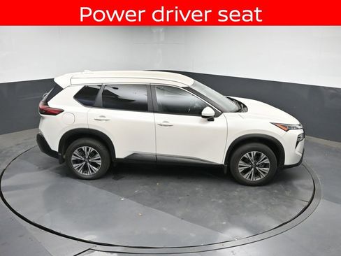 Used 2023 Nissan Rogue SV image 24