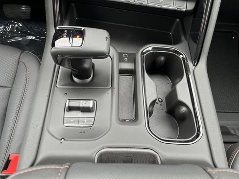 New 2026 GMC Sierra 1500 AT4 w/ AT4 Premium Package AWD/4WD image 42