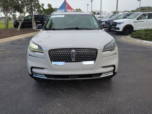 Certified 2020 Lincoln Aviator Reserve w/ Elements Package Plus AWD/4WD image 9