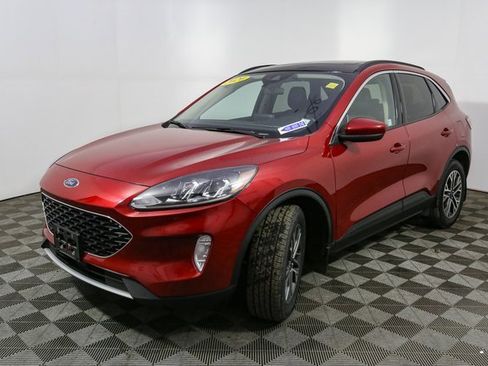 Used 2020 Ford Escape SEL image 5