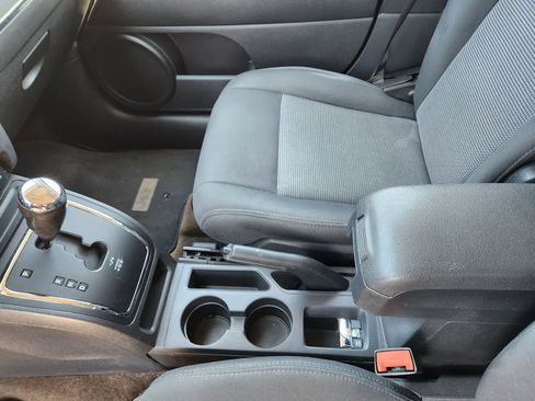 Used 2013 Jeep Compass Latitude image 11