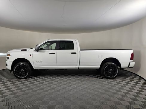 New 2025 RAM 3500 Big Horn image 7