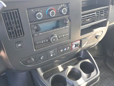 New 2026 Chevrolet Express 3500 Work Van w/ Power Convenience Package image 3
