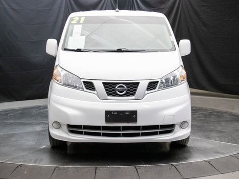 Used 2021 Nissan NV200 SV w/ Sliding Door Glass Package image 4