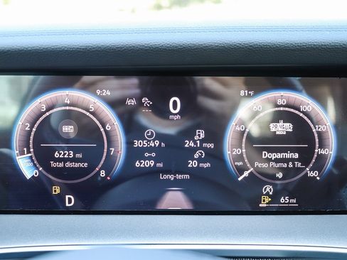 Certified 2025 Volkswagen Tiguan S FWD image 24