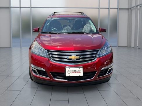 Used 2017 Chevrolet Traverse LT FWD image 9