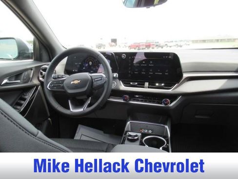 Used 2026 Chevrolet Equinox LT w/ Convenience Package II FWD image 15