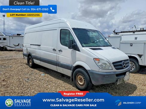 Used 2012 Mercedes-Benz Sprinter 2500 image 5