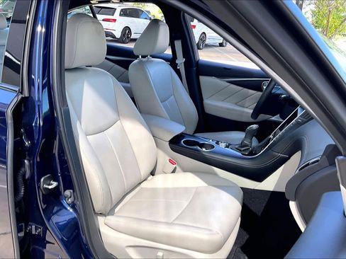 Used 2023 INFINITI Q50 Sensory AWD/4WD image 9