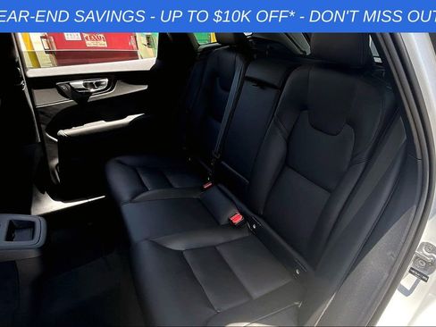 Used 2025 Volvo XC60 B5 Core w/ Climate Package image 32
