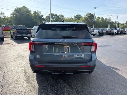 New 2026 Ford Explorer ST-Line w/ ST-Line Street Pack