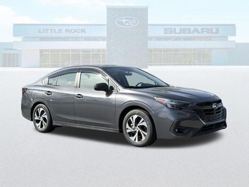 Used 2025 Subaru Legacy Premium AWD/4WD image 2