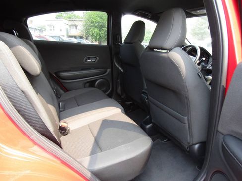 Used 2022 Honda HR-V Sport image 23