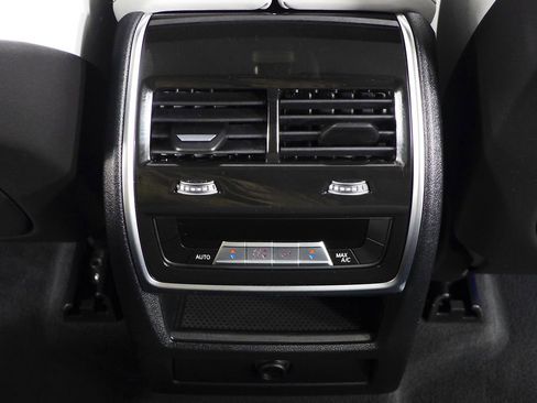 Used 2023 BMW X5 xDrive40i w/ M Sport Package image 24