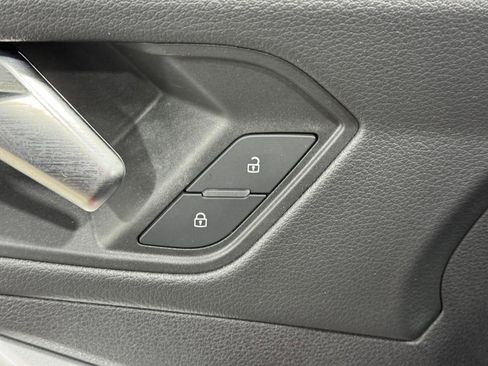 Certified 2022 Audi Q3 2.0T Premium w/ Convenience Package image 24