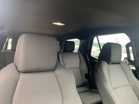 Used 2026 Toyota 4Runner SR5 AWD/4WD image 19