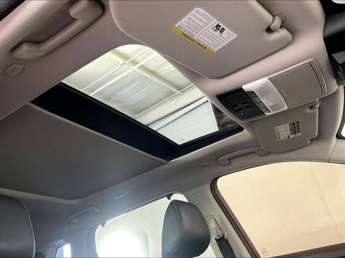 Used 2023 Nissan Rogue SL w/ SL Premium Package FWD image 21