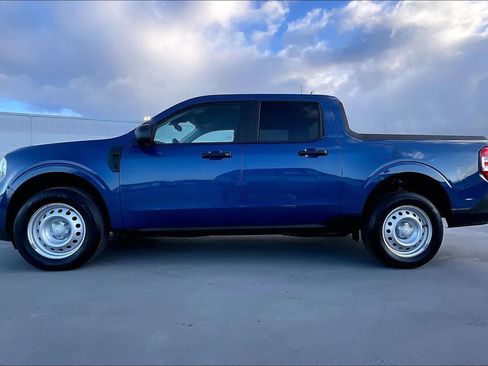 Used 2024 Ford Maverick XL FWD image 3