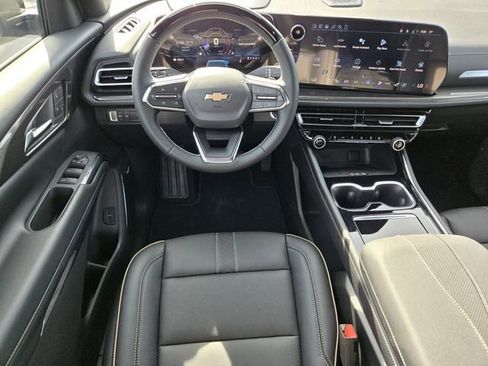 New 2026 Chevrolet Traverse High Country image 14