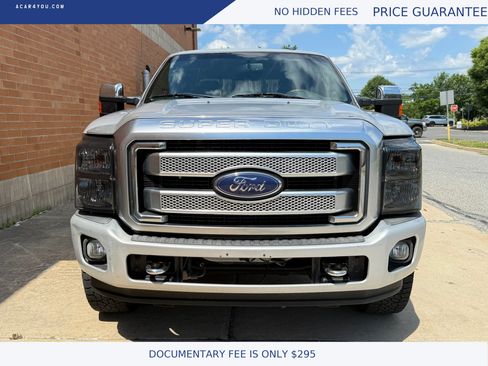 Used 2015 Ford F250 Platinum w/ FX4 Off-Road Package AWD/4WD image 2