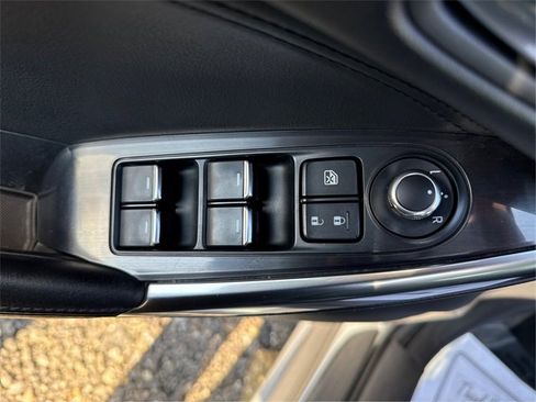 Used 2017 MAZDA MAZDA6 Touring image 32