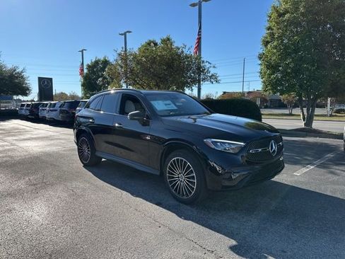 New 2026 Mercedes-Benz GLC 300 image 2