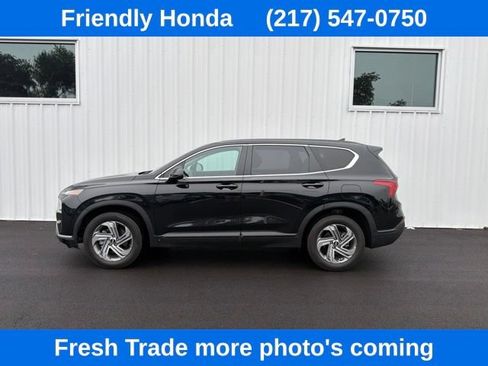 Used 2023 Hyundai Santa Fe SE FWD image 4