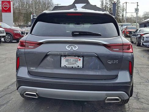 Used 2025 INFINITI QX50 Luxe image 4