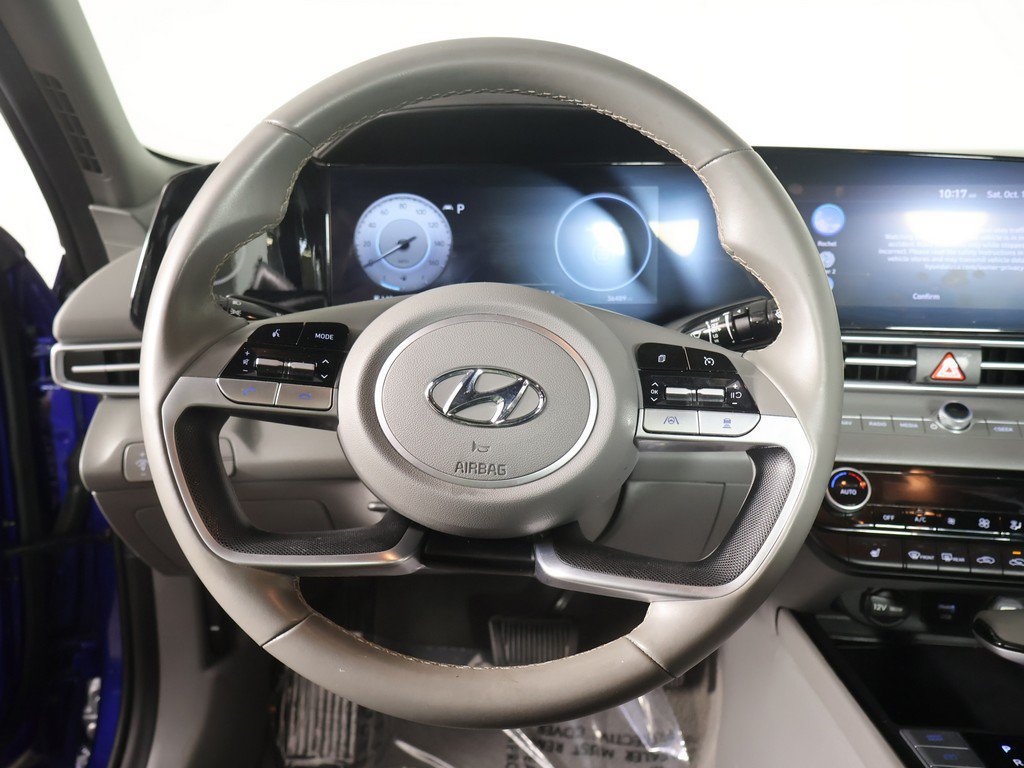 Used 2023 Hyundai Elantra SEL w/ Convenience Package FWD image 37