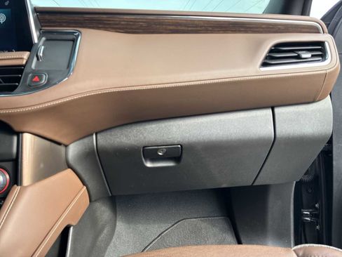 Certified 2023 Chevrolet Suburban High Country image 30