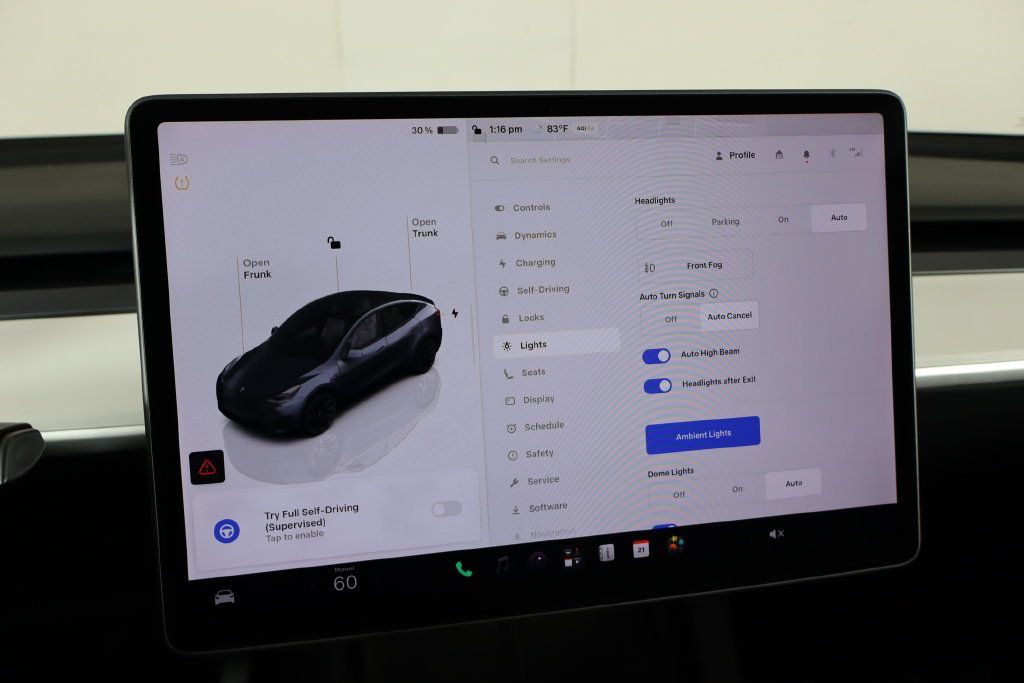 Used 2023 Tesla Model Y Long Range AWD/4WD image 32