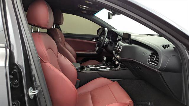 Used 2023 Kia Stinger GT-Line w/ Sun & Sound Package RWD image 23