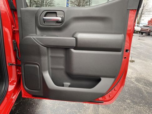 New 2025 Chevrolet Silverado 1500 Custom Trail Boss w/ Dark Appearance Package image 26