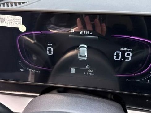 Certified 2025 Kia Sportage EX w/ Premium Package image 10