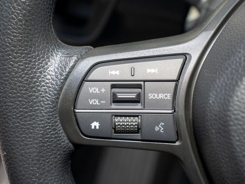 Certified 2024 Honda HR-V LX image 29