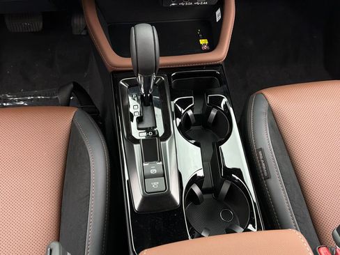 New 2026 Subaru Forester Touring AWD/4WD image 19