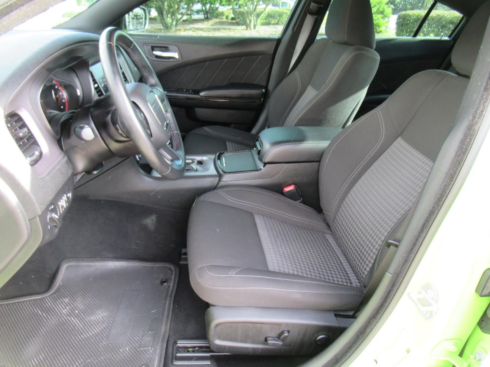 Used 2023 Dodge Charger SXT w/ Blacktop Package RWD image 16