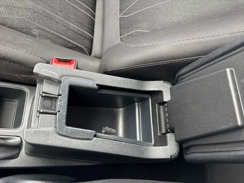 Used 2022 Ford EcoSport SE w/ SE Convenience Package image 27