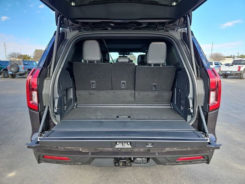 New 2026 Ford Expedition Tremor image 18