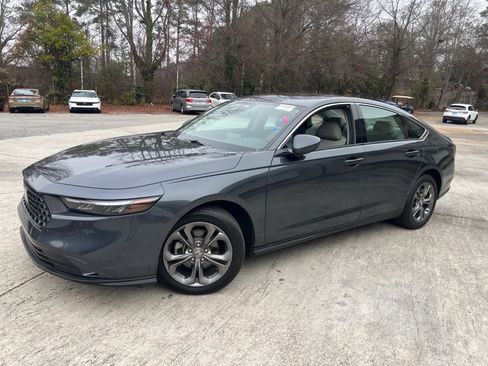 Certified 2024 Honda Accord EX image 5