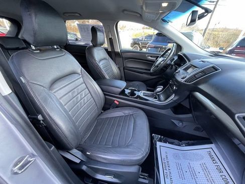 Used 2017 Ford Edge SEL image 36