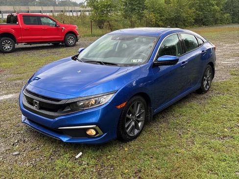 Used 2019 Honda Civic EX image 1