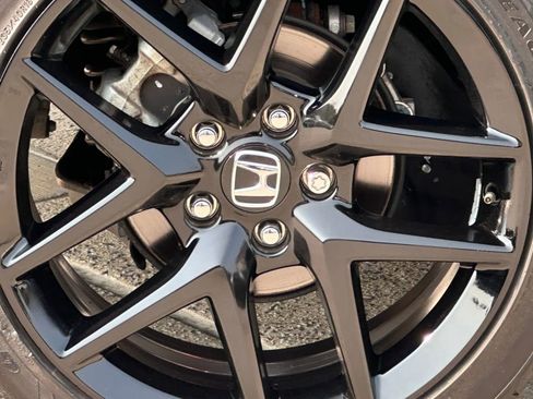 Used 2023 Honda Civic Sport image 7